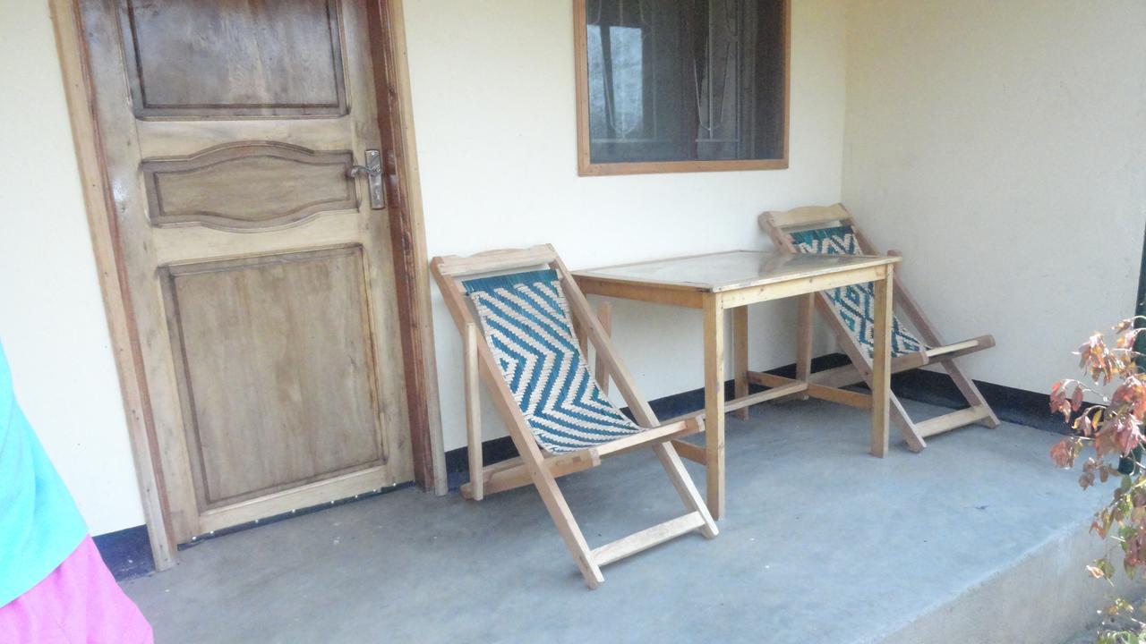 The Elephant Home Katunguru Exterior foto